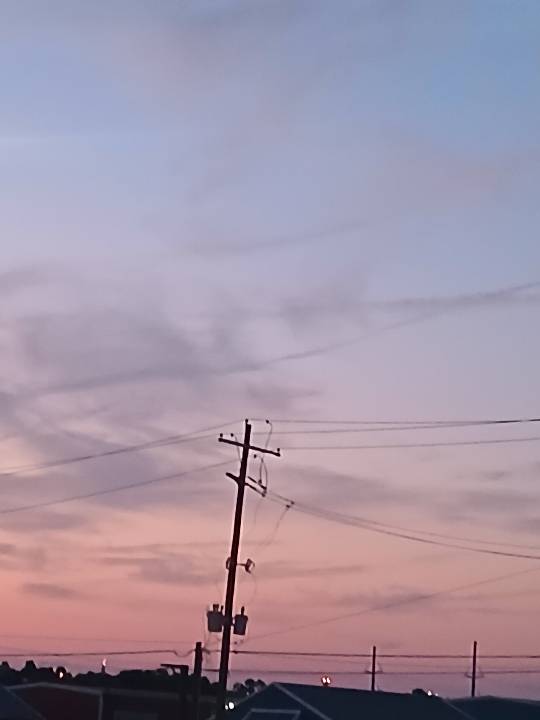 Sky photo by Bro Dude in Sulphur, LA 