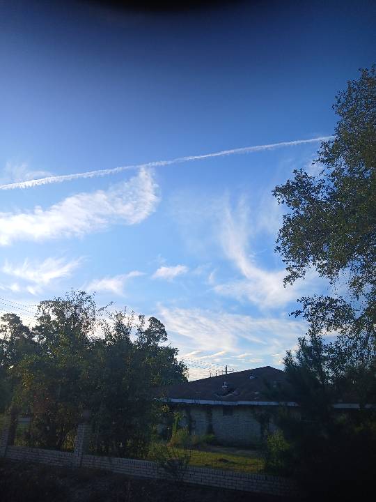 Sky photo by Bro Dude in Sulphur, LA