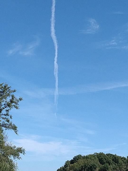 Sky photo by #ChemTracker44 in Wittenberg, Wi