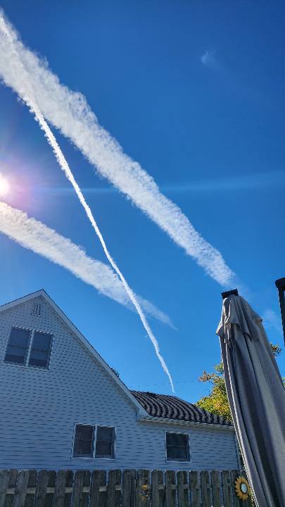 Sky photo by Rosta1958 in Hazlet, New Jersey 
