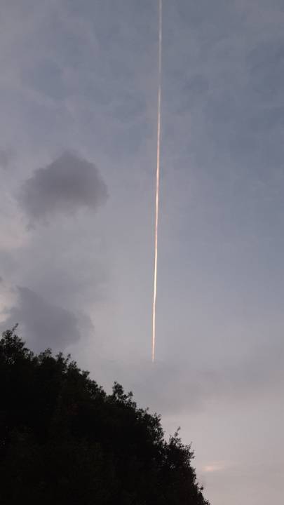 Sky photo by Annemarie Abi Assi in Aegina/Greece ....7h20