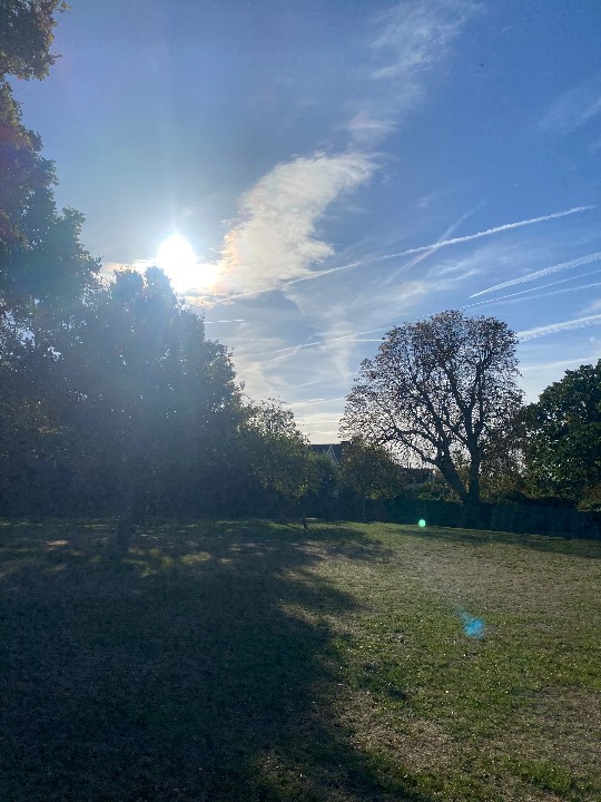 Sky photo by P. Andreas in England North London 