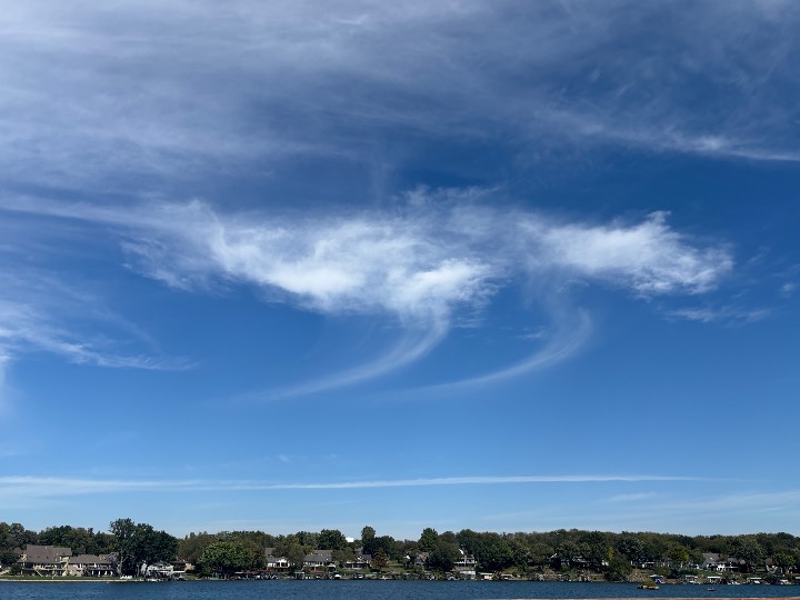 Sky photo by Rrysavy in Lake Winnebago, MO