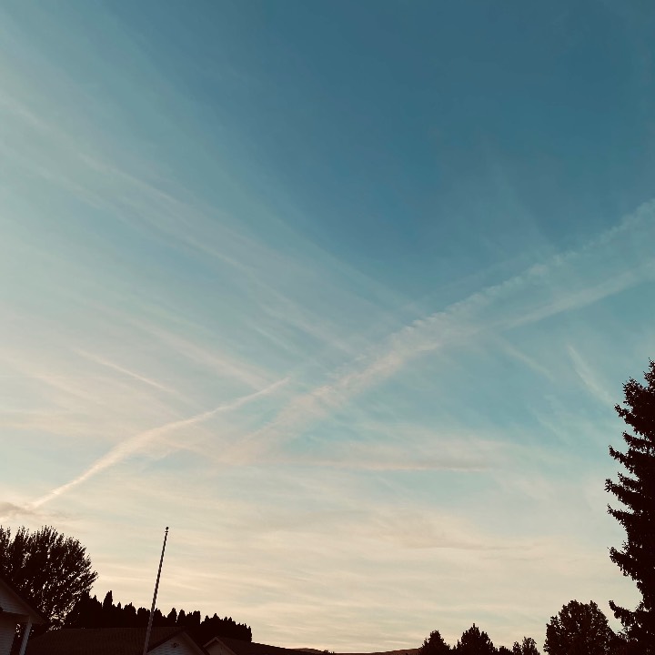 Sky photo by Idltomi.5 in Kennewick Wa