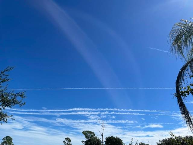 Sky photo by LMinFL in Deltona, Florida